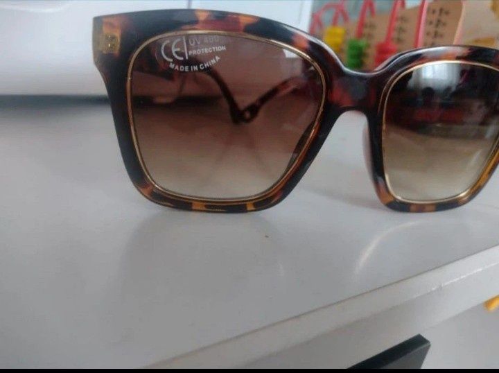 Ochelari de soare Square Oriflame