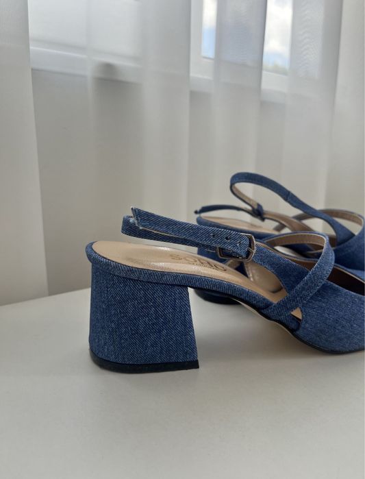 Дънкови сандали, нови