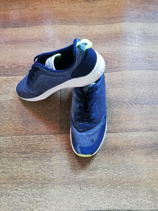 Vând adidași stare fb nr 35