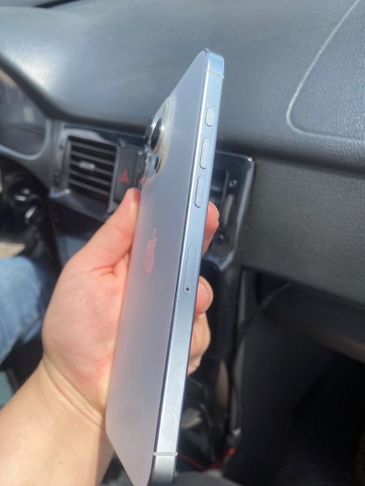 Продам Iphone 16 pro max