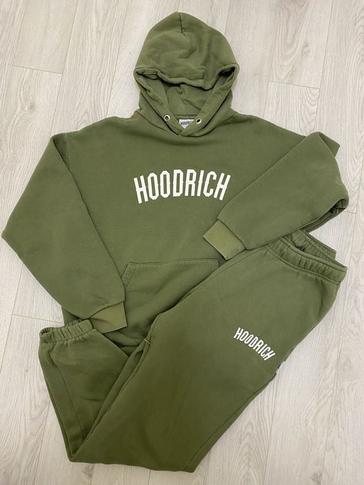 Мъжки екипи Hoodrich