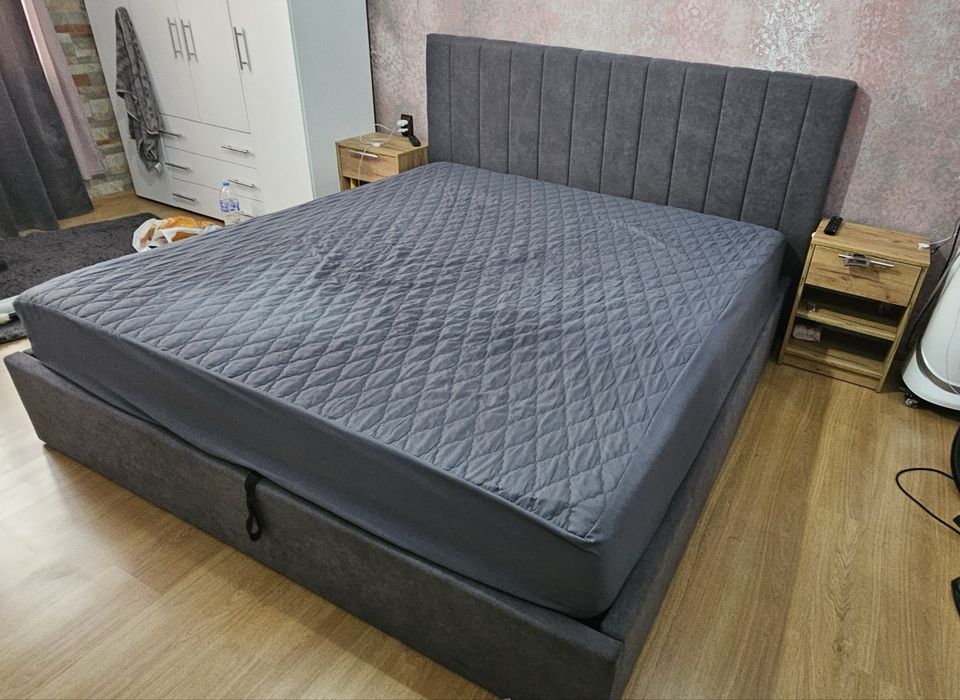 Спалня с матрак 180х200