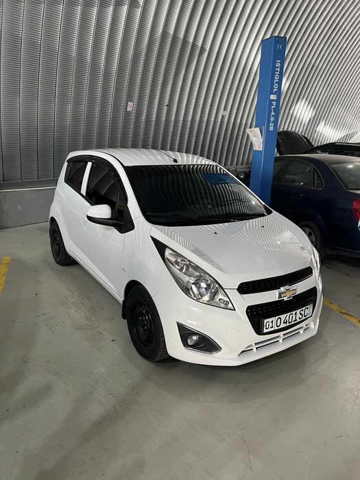 Chevrolet spark sotiladi