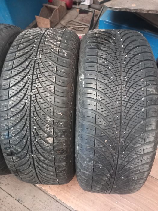 Jante touareg r18 cu anvelope de iarna 255 60 18