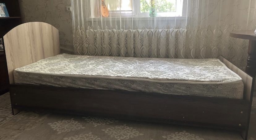 Бір кісілік төсек