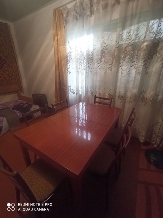 Продается стол + 6 стульев