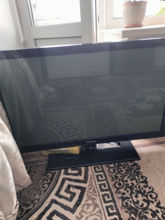 Телевизор Самсунг
