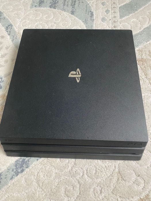 Ps4 pro продается