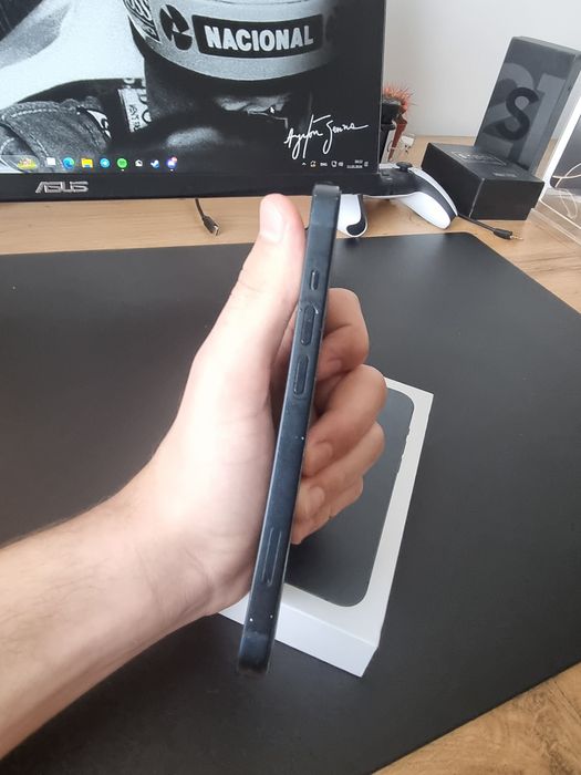 iPhone 13, 128gb Midnight