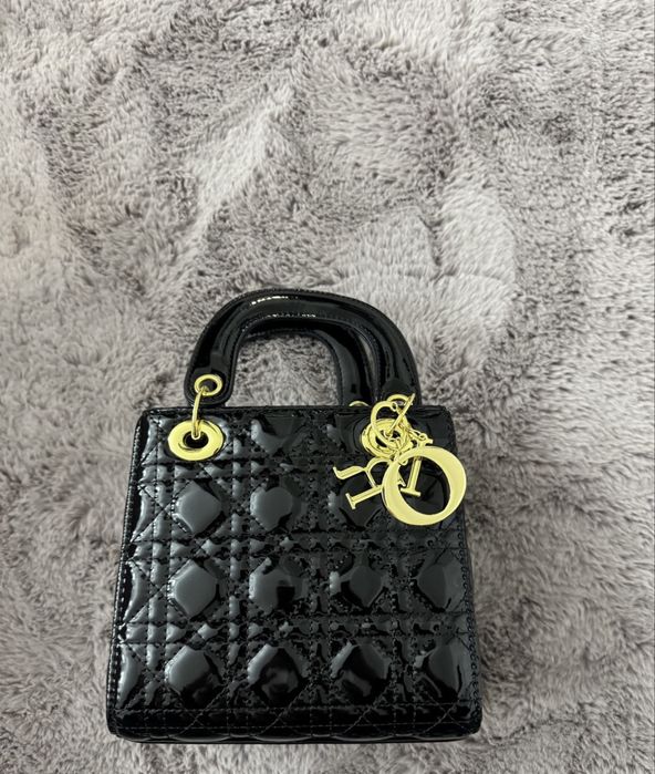 Lady D noua negru lucios