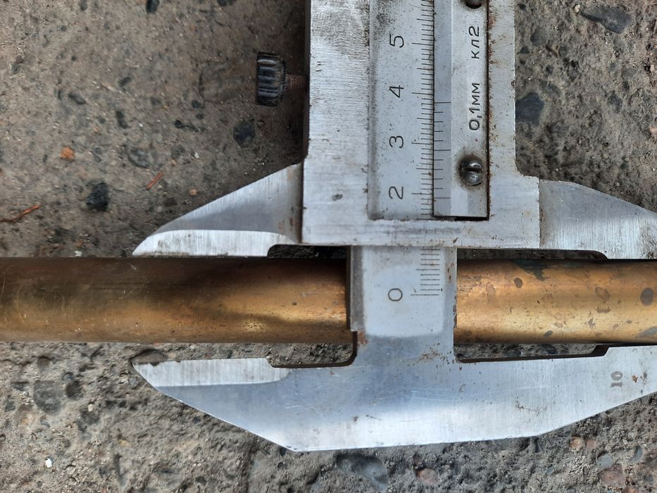 Труба латуневая 1 м.