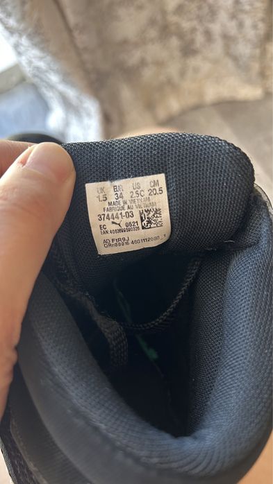 Продам кроссовки Puma