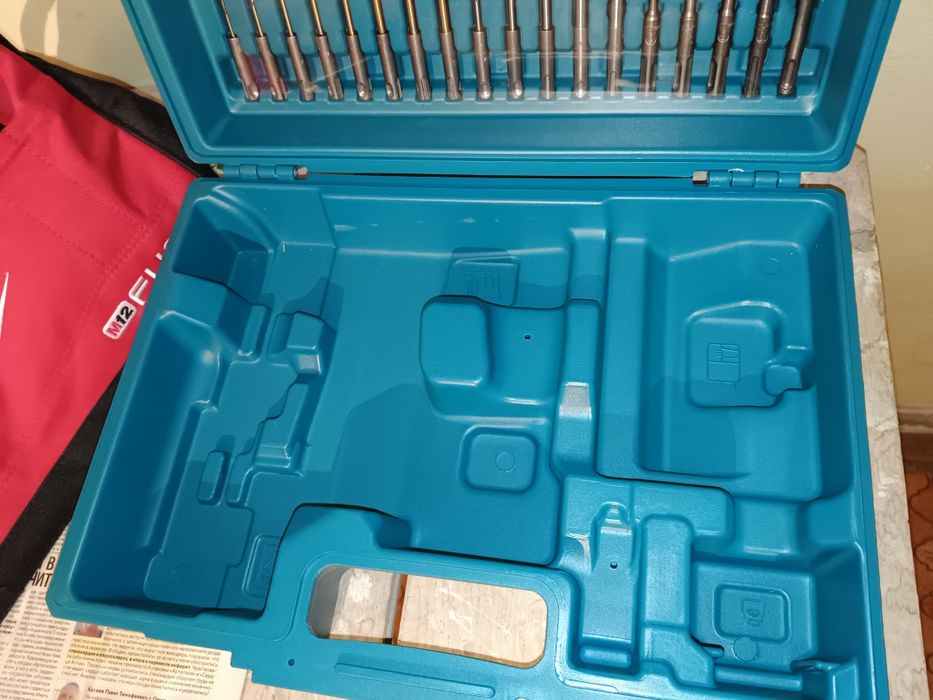 Оригинал Makita для Перфоратора кейс с оснасткой