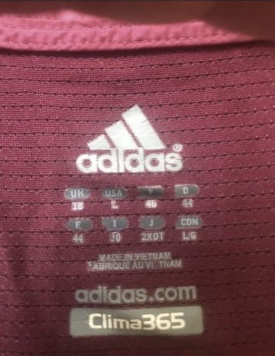 Спортивная безрукавка