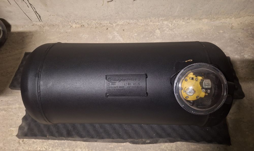 Нова бутилка цилиндрична газова автомобилна 360мм 80L със сонда OMB