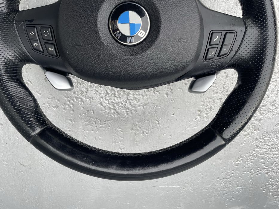 Волан с пера БМВ Е90/ Е91/ Е92 (volan bmw e90)