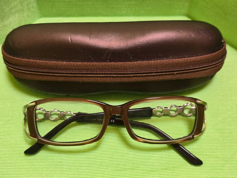 Оригинални диоптрични очила