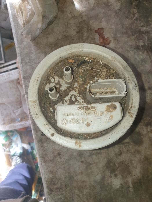 Vând pompa din rezervor  Skoda fabia diesel