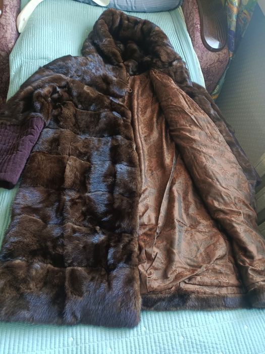 Продам шубу норковую б/у