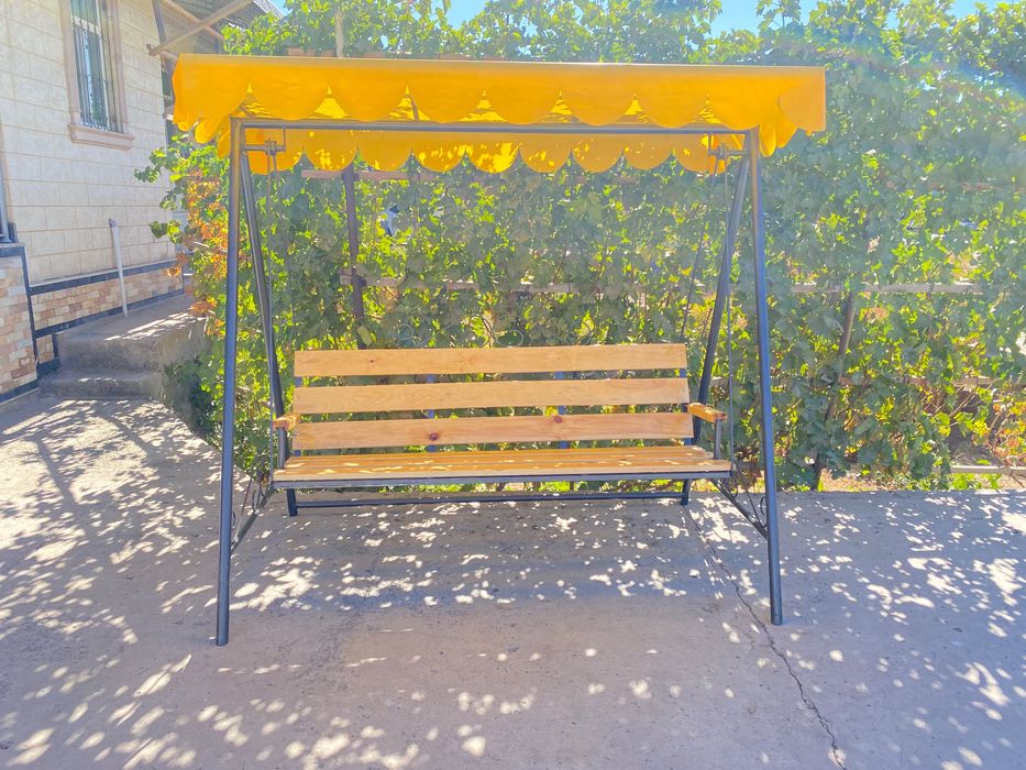 Качели из металла на заказ и в наличии