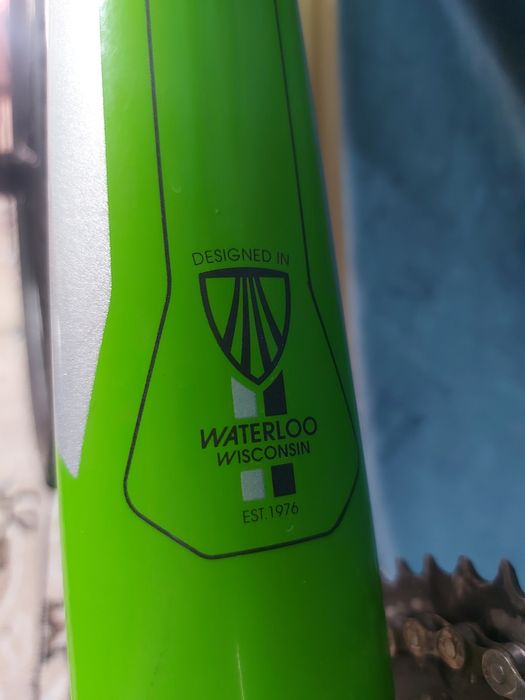 Велосипед TREK 3700 DISK