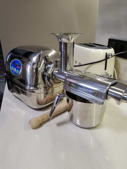 Шёлковая соковыжималка Angel