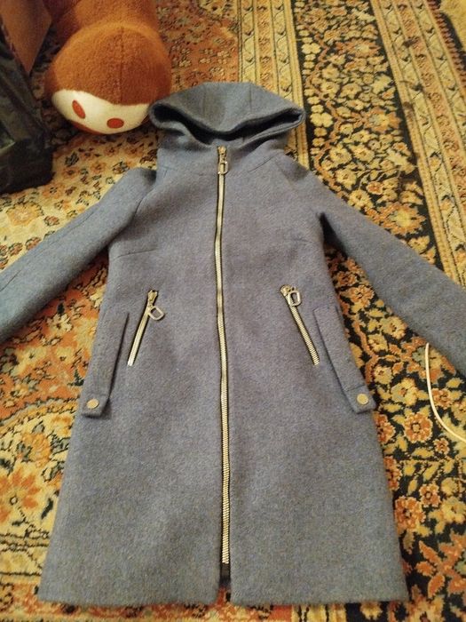 Пальто размер 42