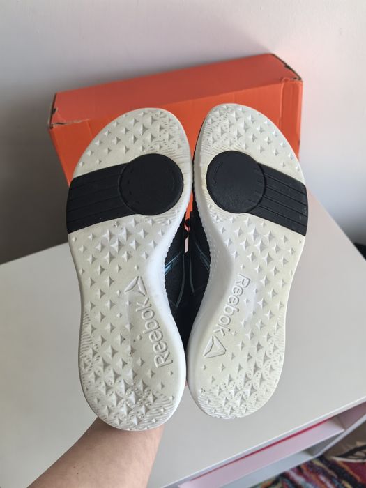 Adidași Reebok Hayasu