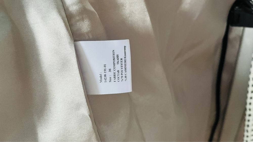 Новый Пальто/Куртка LORETA.