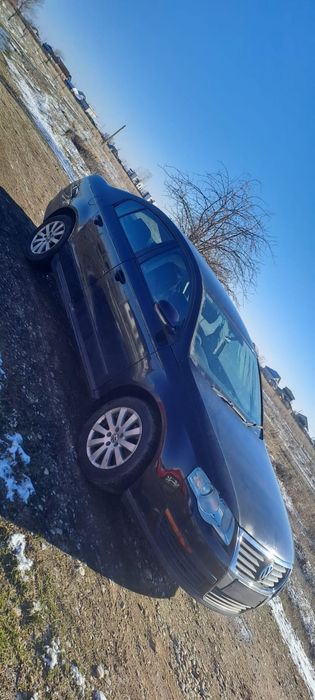 Dezmembrez vw Passat b6 1.9 tdi  bkc bxe motor cu proba cutie manuala