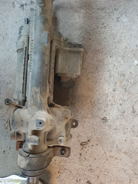 Caseta de direcție golf 5