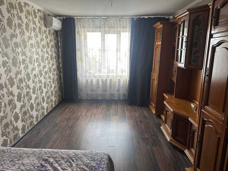 Дава се под наем Двустаен апартамент в София, Люлин 6 - 70 кв.м за 350 € - Снимка #1