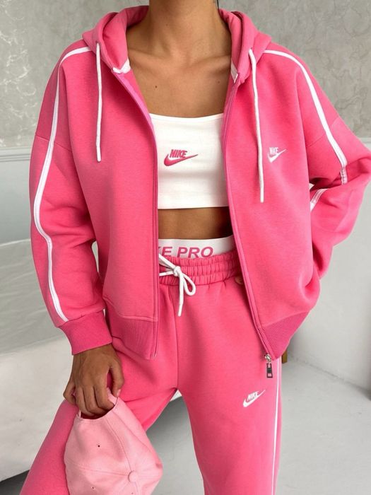 Compleu nike dama