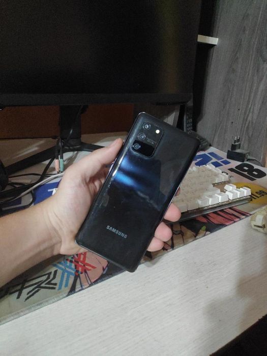Смартфон Samsung Galaxy S10 Lite 128Gb