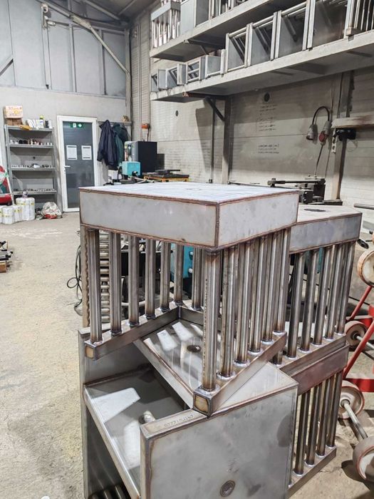 CAZAN INCALZIRE INOX pentru sobe si seminee 45x45 cm cu GARANTIE!!!