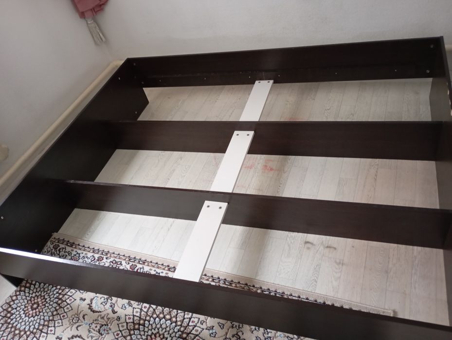 Кровать двухместная