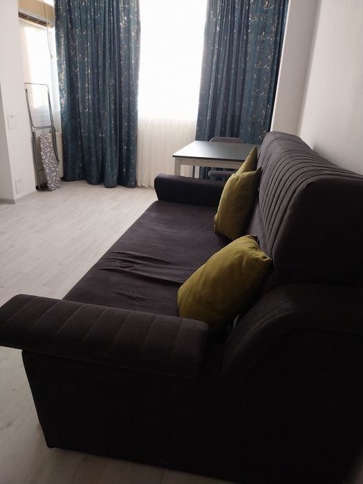 PF închiriez apartament 3 camere UNIRII