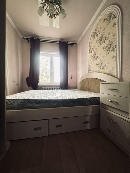 Срочно продается кровать на заказ с ортопедическим матрасом!!!