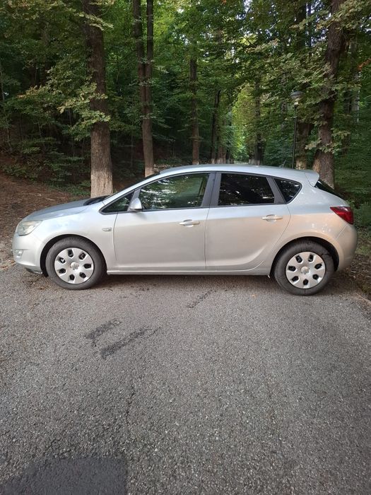 Opel Astra J - 1.7CDTI Euro 5