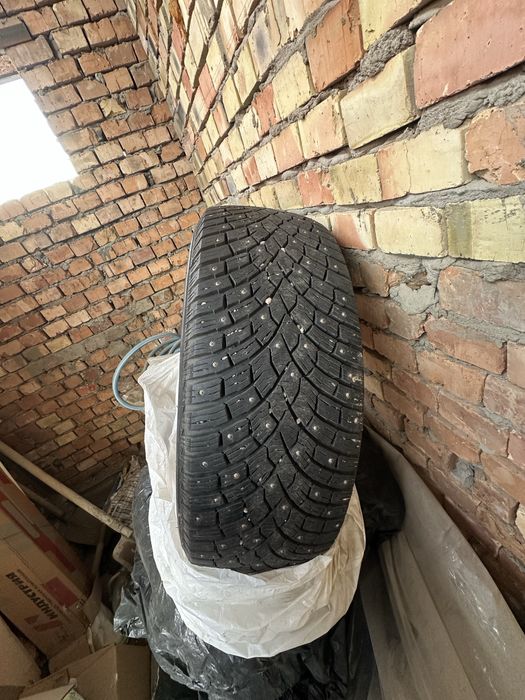 Шина зима 265/65/17