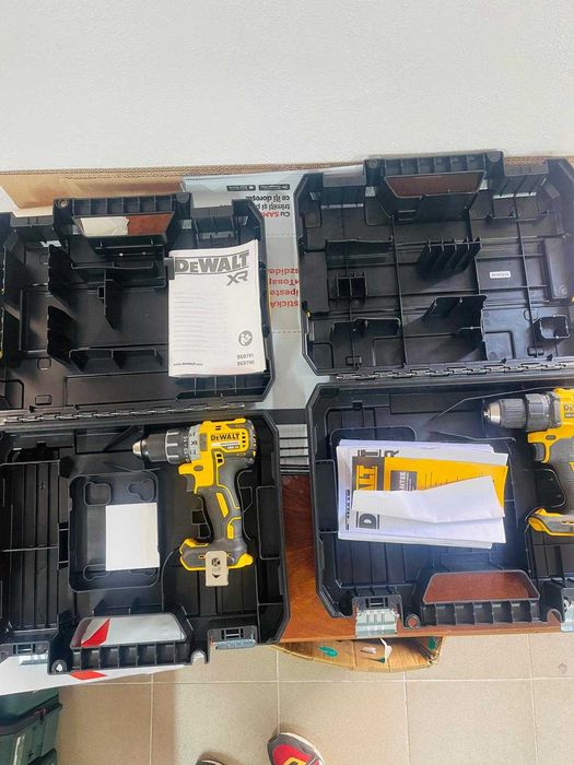 Filetanta DeWalt cu mandrina DCD791NT, DCD708D2T 18 V - pentru piese
