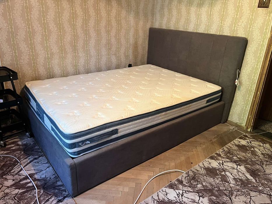 Спалня 140/200 ,почти като нова