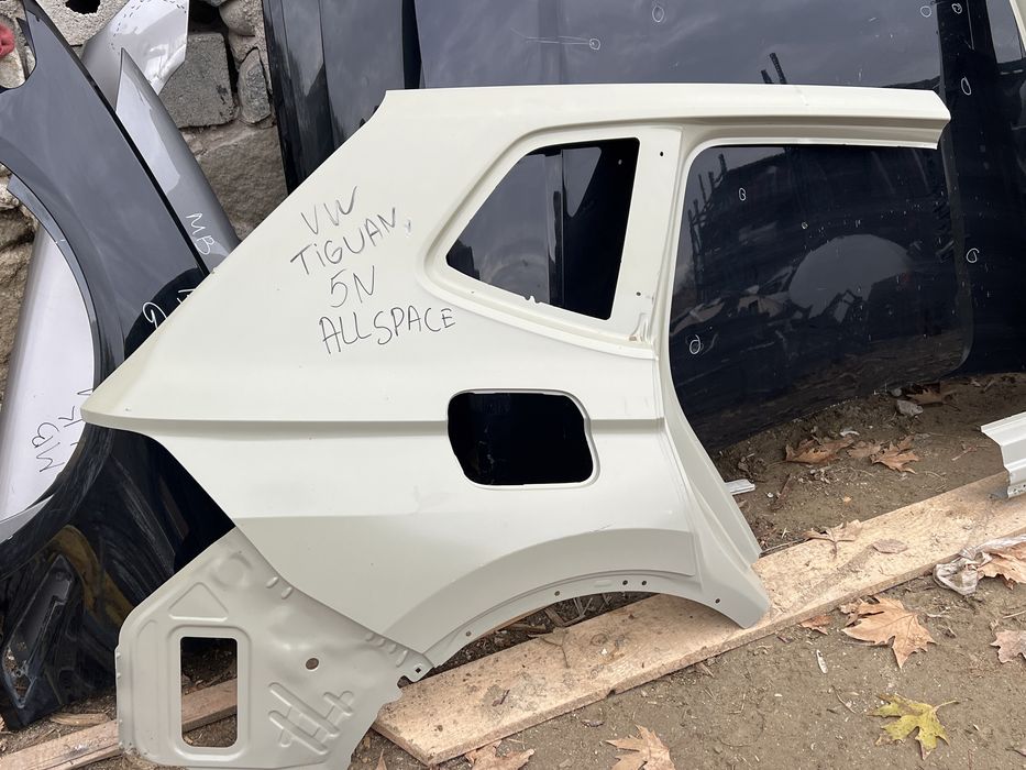 VW Tiguan 5N ALLSPACE заден десен калник панел колонка праг