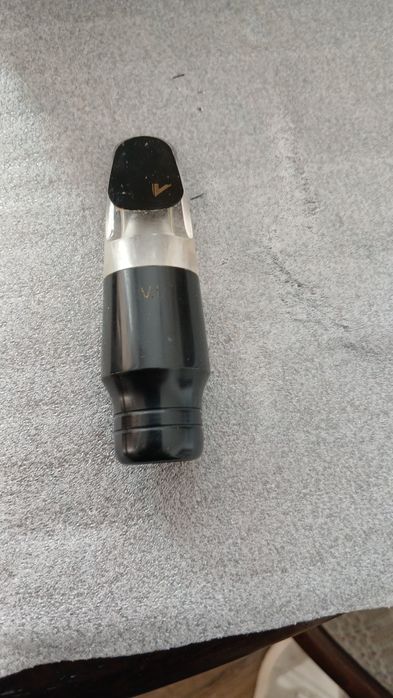 Mustiuc saxofon baia mare