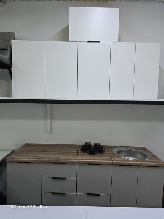 Кухня фабричная !!!