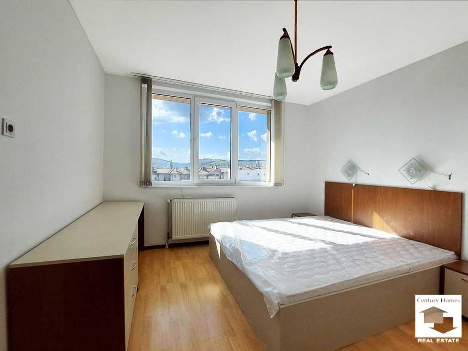 Продава се Тристаен апартамент в Велико Търново, Център - 82 кв.м за 1244 €/кв.м - Снимка #4