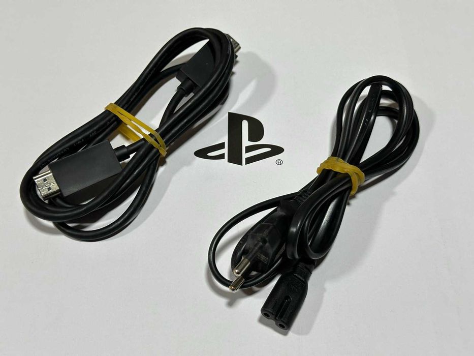 Sony PlayStation 5 Disc Edition с 3 джойстика и 4 игри