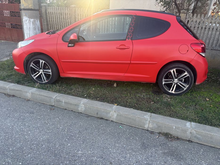 Peugeot 207 An 2006