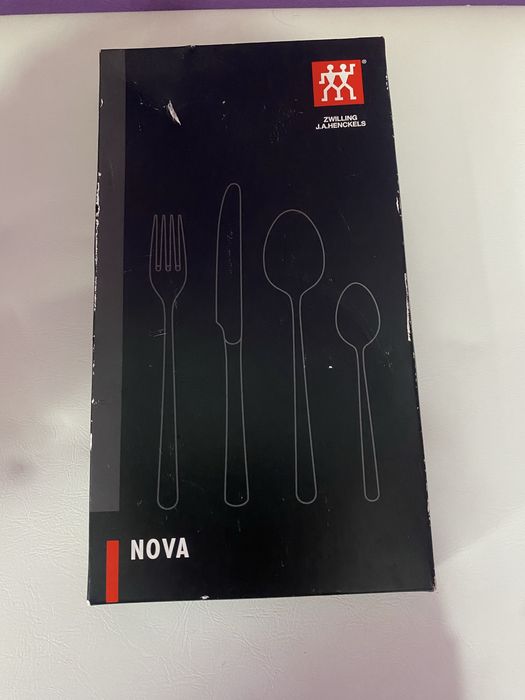 прибори за хранене Zwilling J.A. Henckels – серия NOVA.