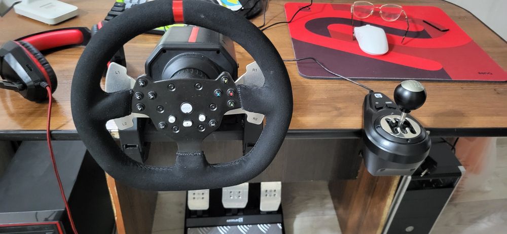 Продам руль игровой 900 градусов